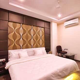 Hotel Silver Plaza, Ahmedabad 5